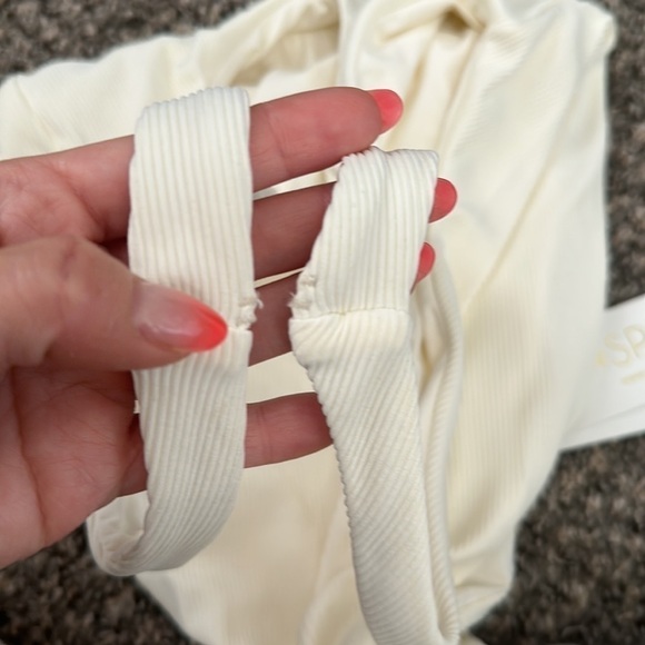 NWT L*SPACE Ribbed Phoebe One Piece Swimsuit Cream - Picture 9 of 9